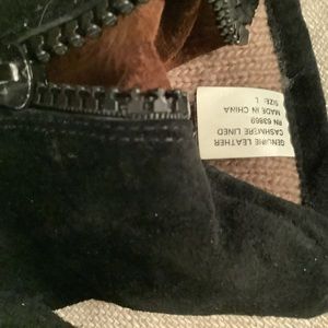 Not for sale Black suede cashmere lined gloves